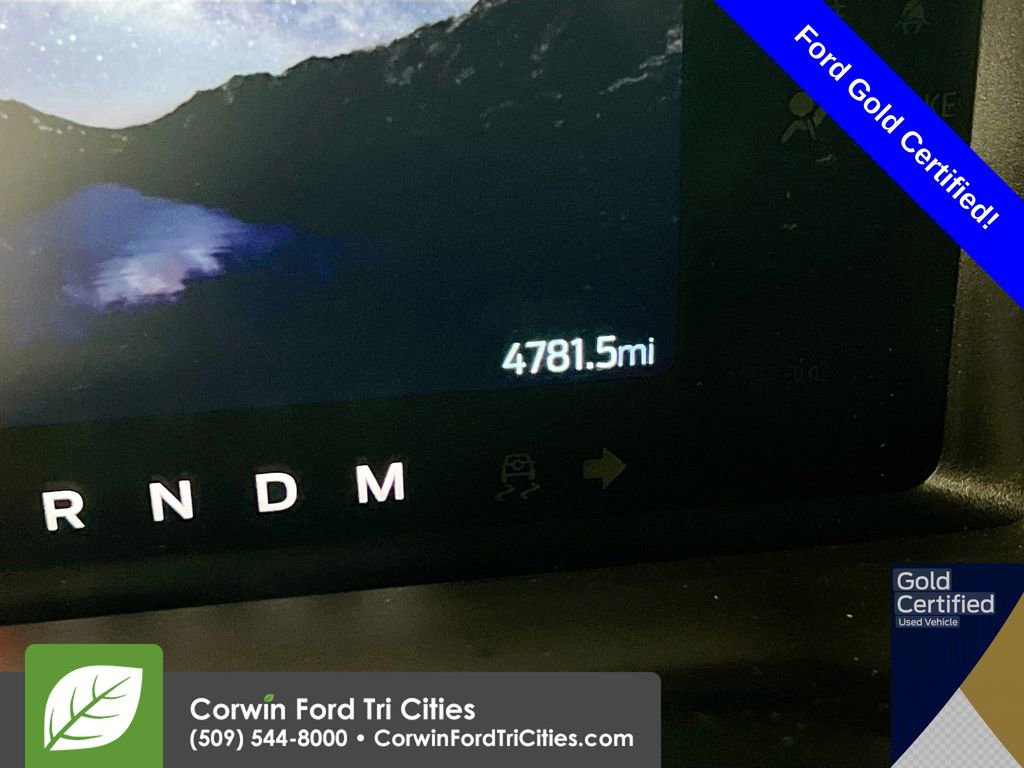 Used 2024 Ford Bronco Black Diamond image 2