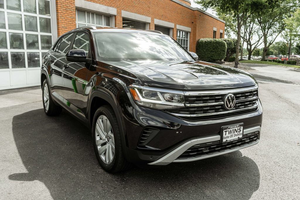 Used 2023 Volkswagen Atlas Cross Sport SE AWD/4WD image 6