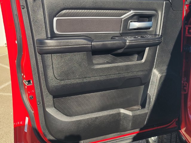 Used 2026 RAM 2500 Big Horn AWD/4WD image 14