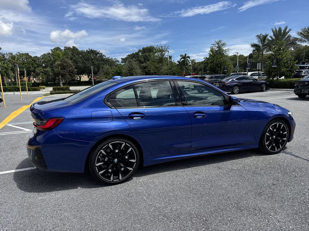 Used 2026 BMW 330i Sedan RWD image 4