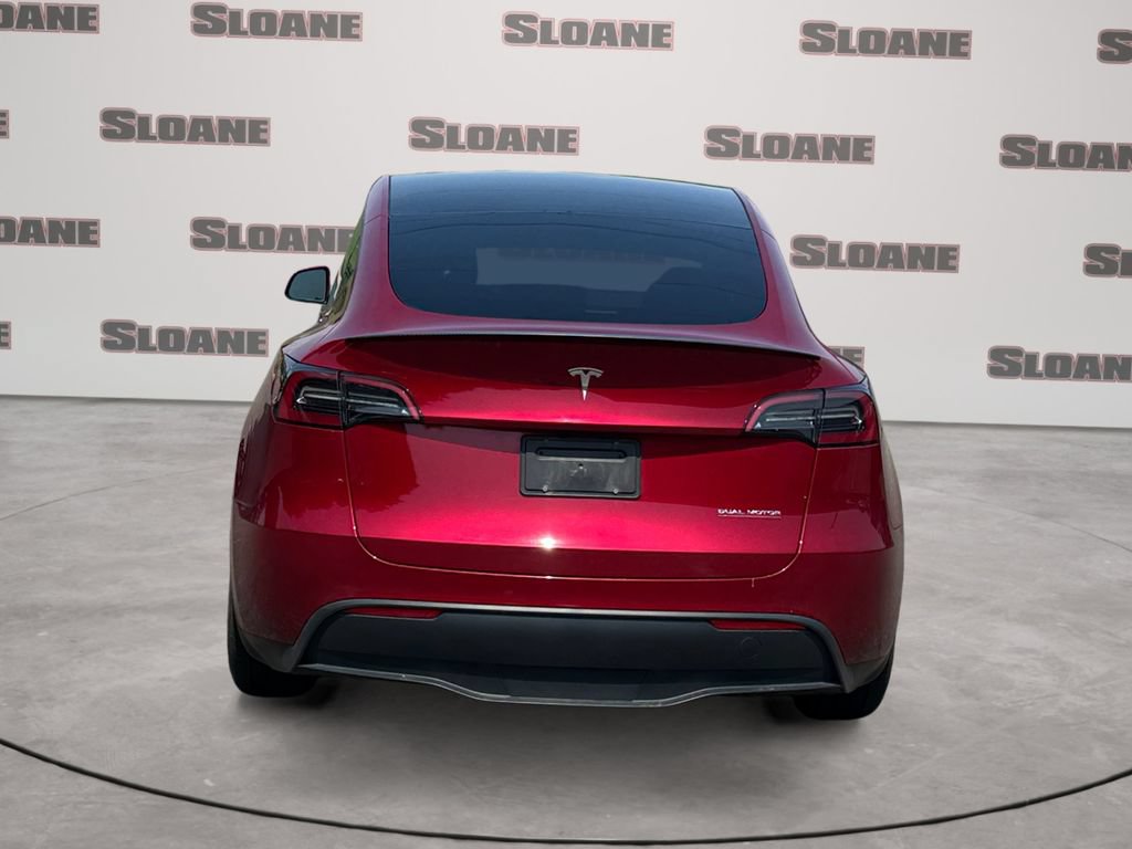 Used 2024 Tesla Model Y Performance AWD/4WD image 4