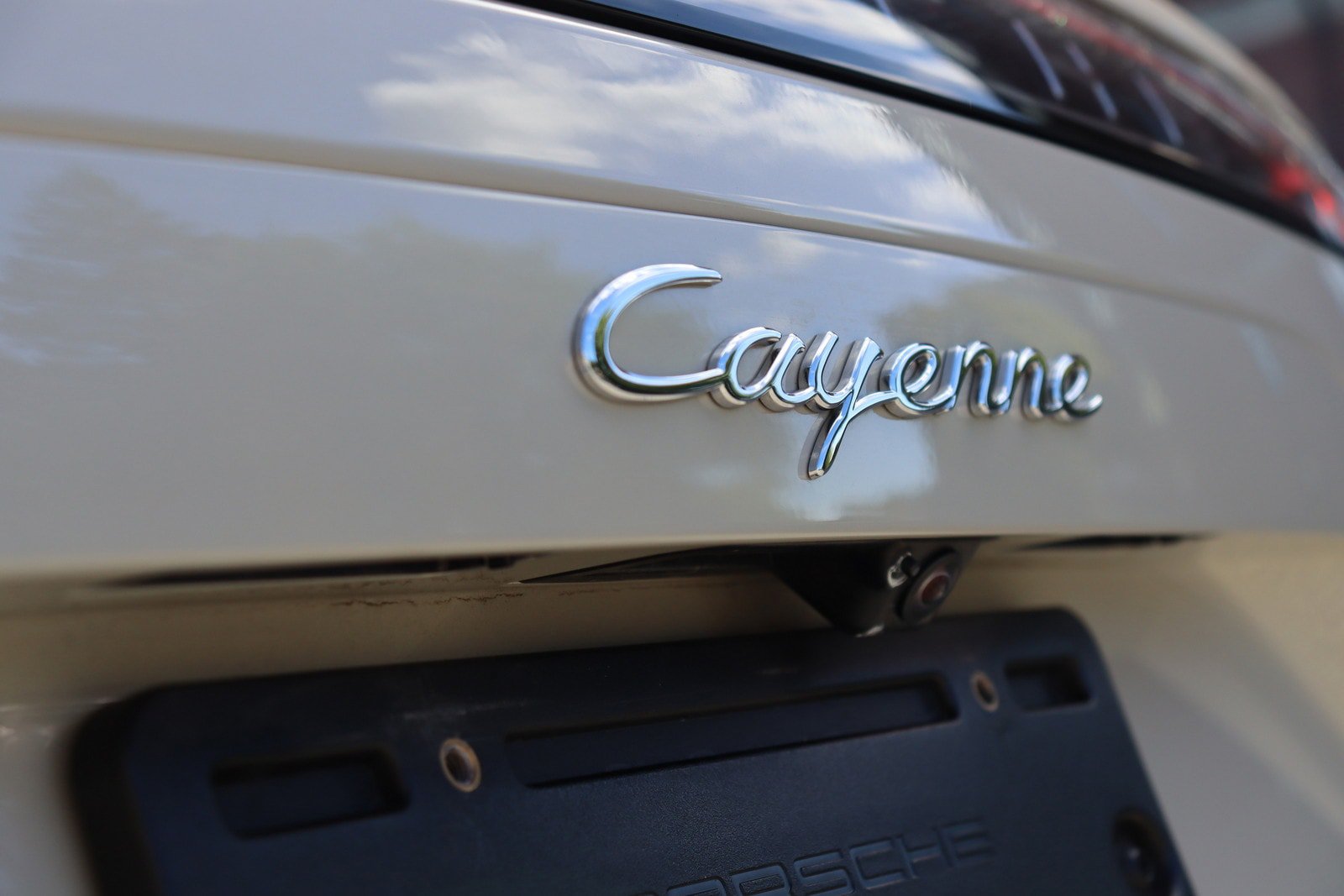 Used 2023 Porsche Cayenne AWD/4WD image 32