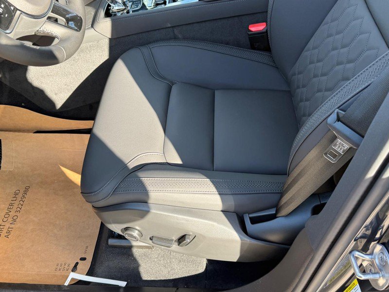 New 2026 Volvo XC90 B6 Plus w/ Protection Package AWD/4WD image 12
