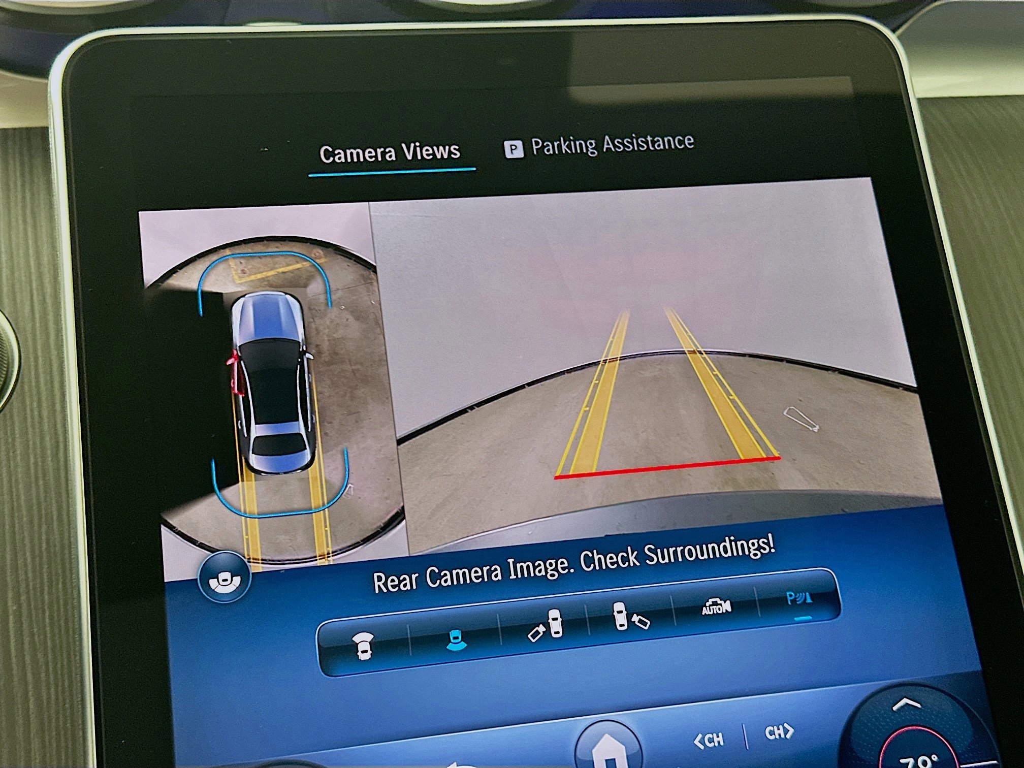 Certified 2025 Mercedes-Benz C 300 4MATIC Sedan image 18