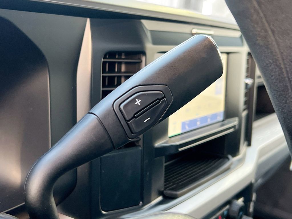 New 2025 Ford F550 4x4 Regular Cab Super Duty image 9