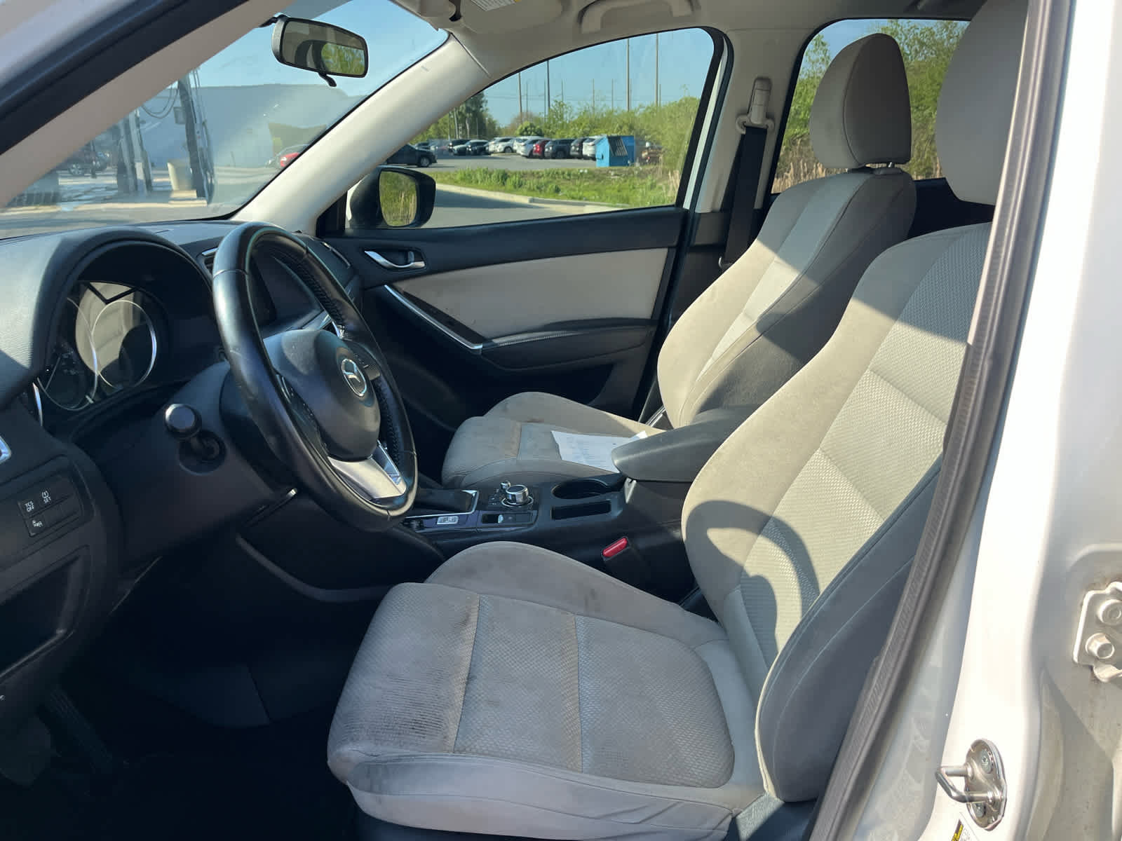 Used 2016 MAZDA CX-5 Touring image 4