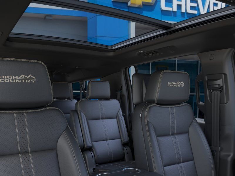 New 2026 Chevrolet Suburban High Country AWD/4WD image 24
