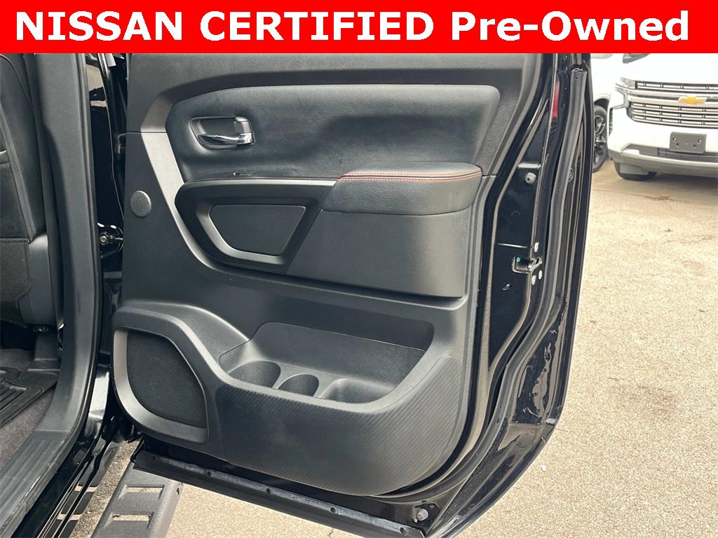 Used 2023 Nissan Titan PRO-4X w/ Pro-4x Convenience Package image 21