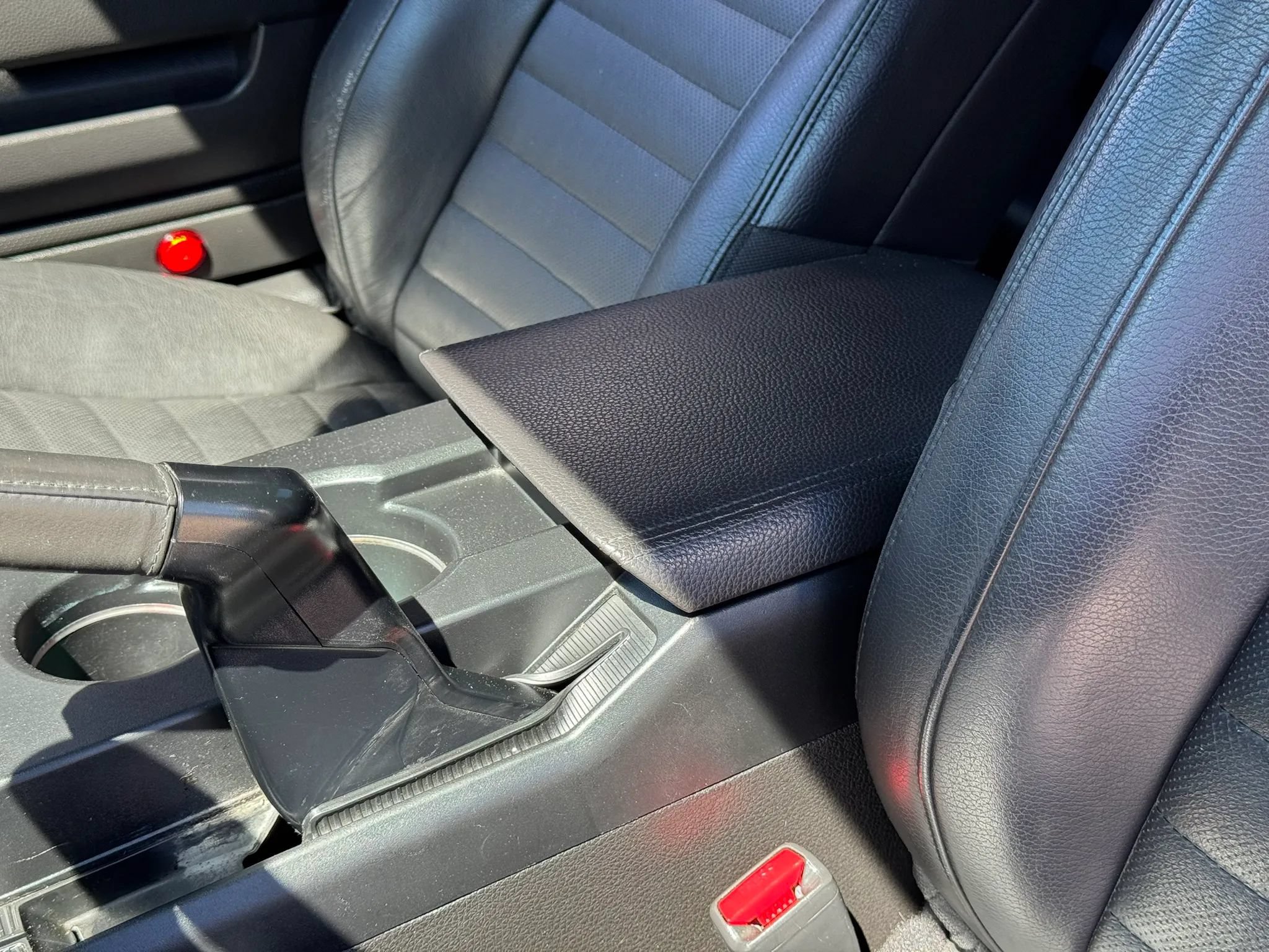 Used 2008 Ford Mustang Shelby GT500 RWD image 22