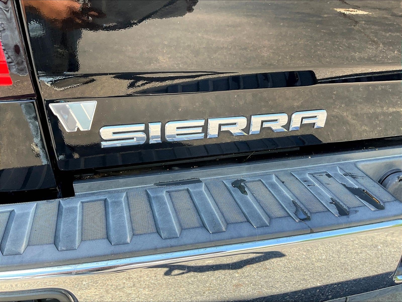 Used 2015 GMC Sierra 1500 SLE w/ SLE Value Package AWD/4WD image 25