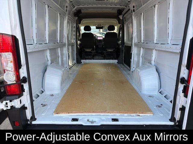 Used 2025 RAM ProMaster 3500 w/ Premium Convenience Group image 28