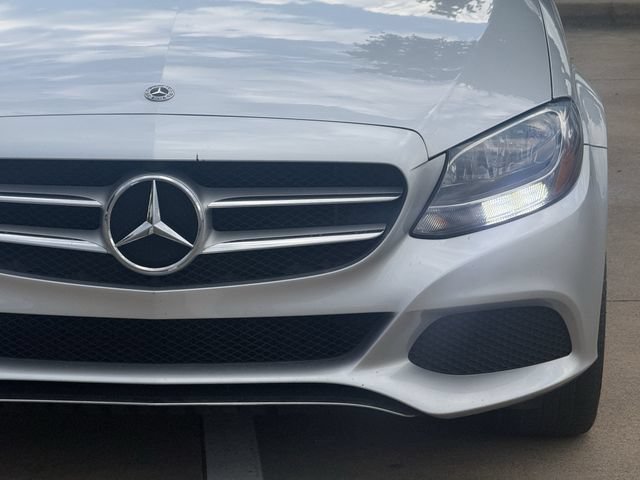 Used 2018 Mercedes-Benz C 300 4MATIC Sedan image 8