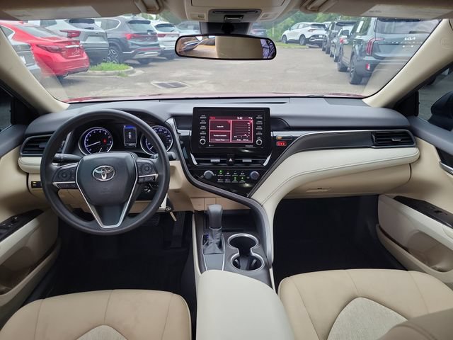 Used 2021 Toyota Camry LE FWD image 10