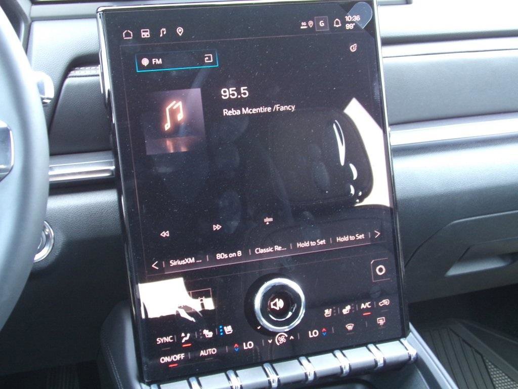 New 2026 GMC Terrain Elevation w/ Elevation Premium Package image 6