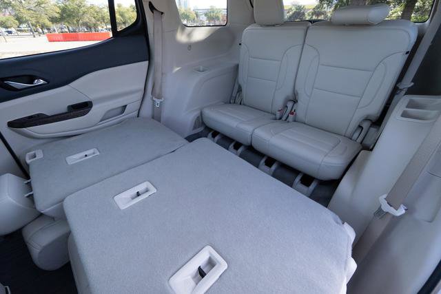 Used 2021 GMC Acadia Denali w/ Denali Technology Package image 38