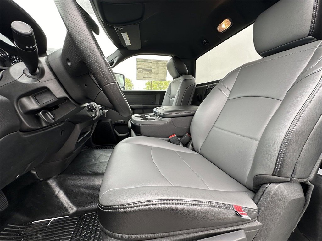 New 2023 RAM 2500 Tradesman image 9