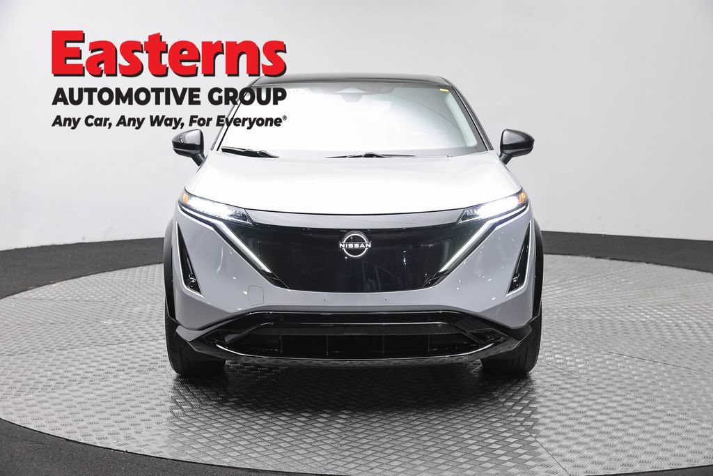 Used 2023 Nissan Ariya FWD image 2