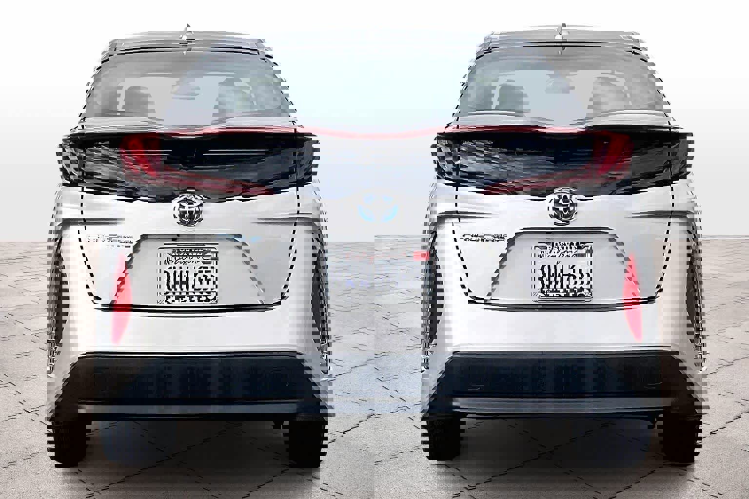 Used 2021 Toyota Prius Prime LE image 7