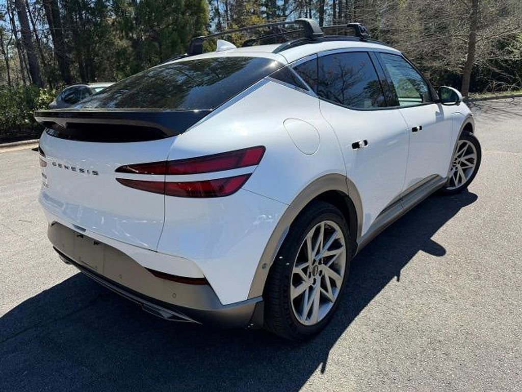 Used 2024 Genesis GV60 Advanced image 2