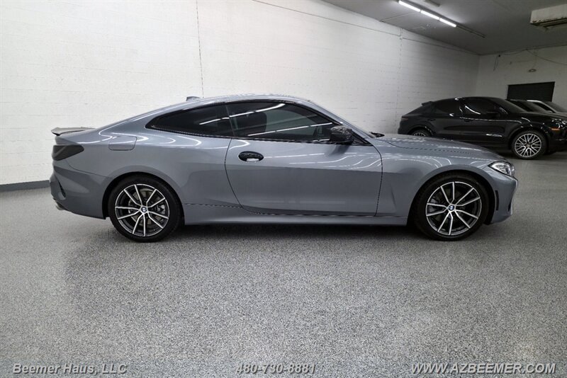 Used 2021 BMW 430i Coupe w/ Convenience Package RWD image 8