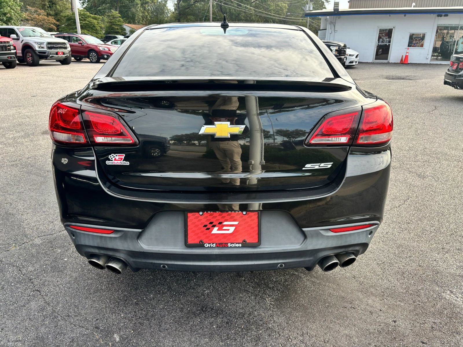 Used 2014 Chevrolet SS RWD image 4