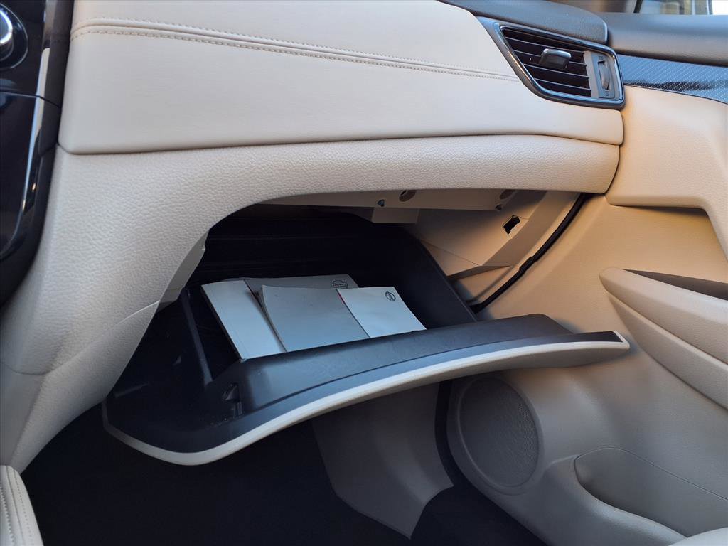 Used 2019 Nissan Rogue SL w/ Premium Package image 30