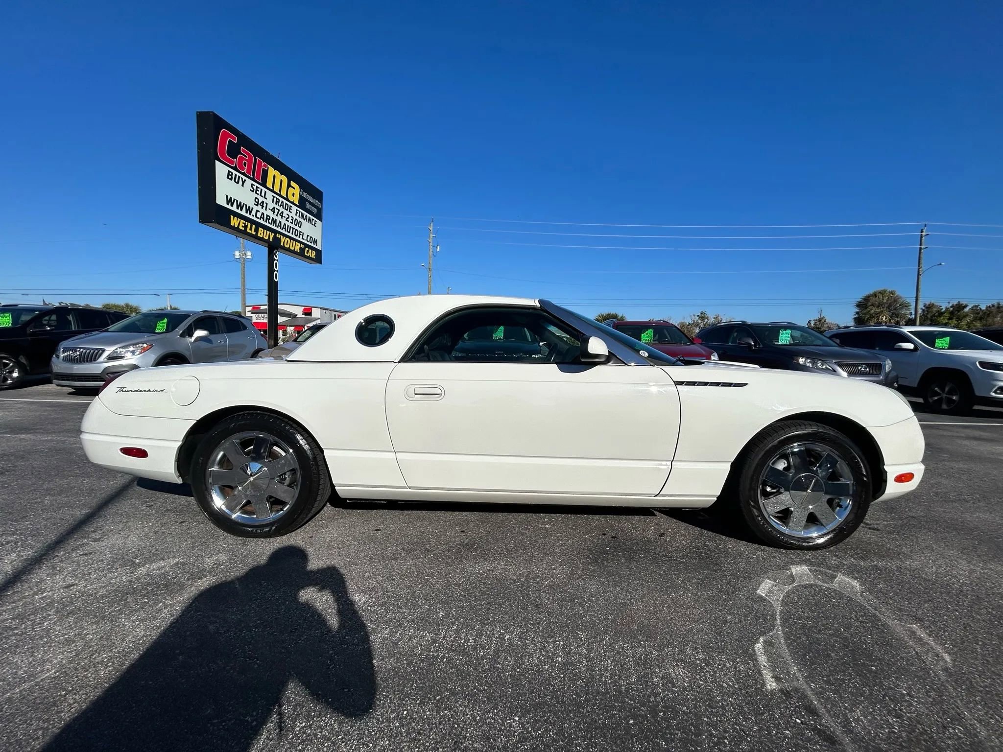 Used 2002 Ford Thunderbird image 3