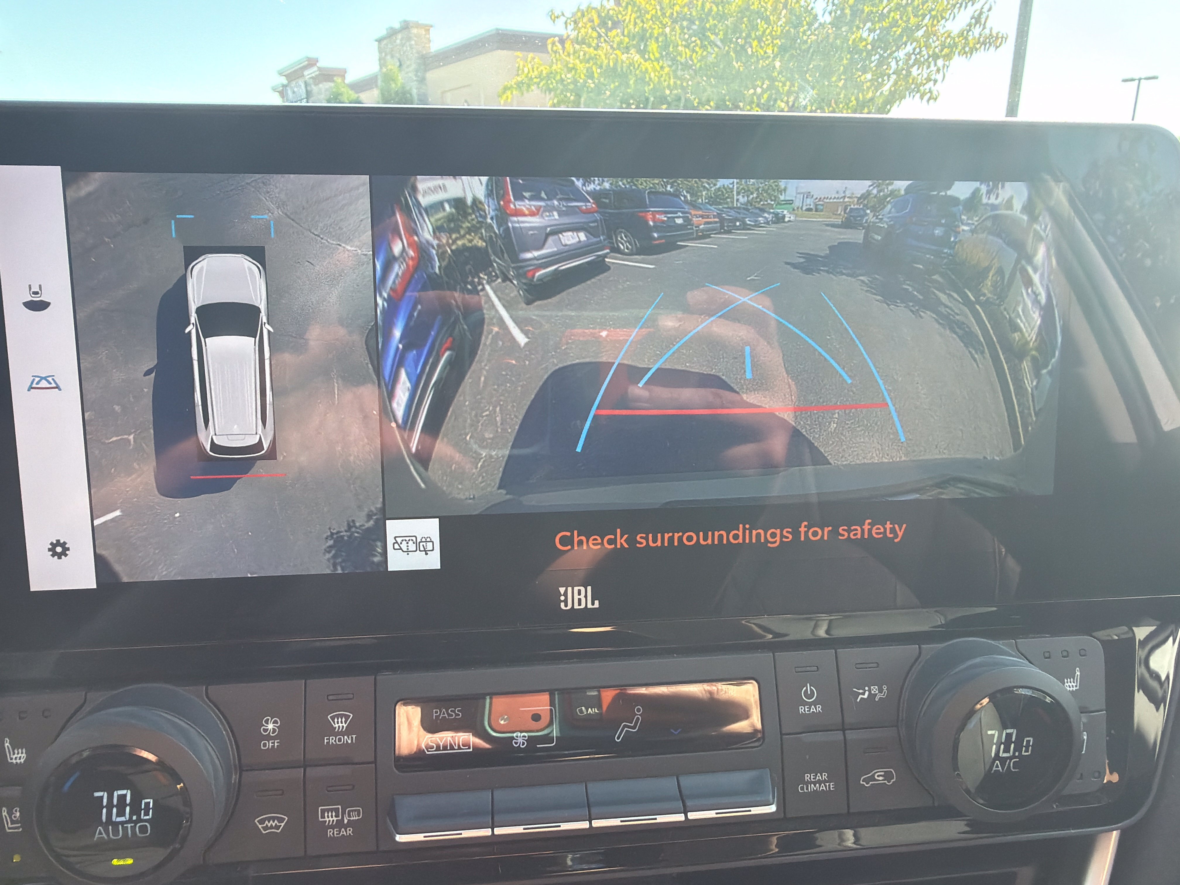 Used 2024 Toyota Grand Highlander AWD image 3