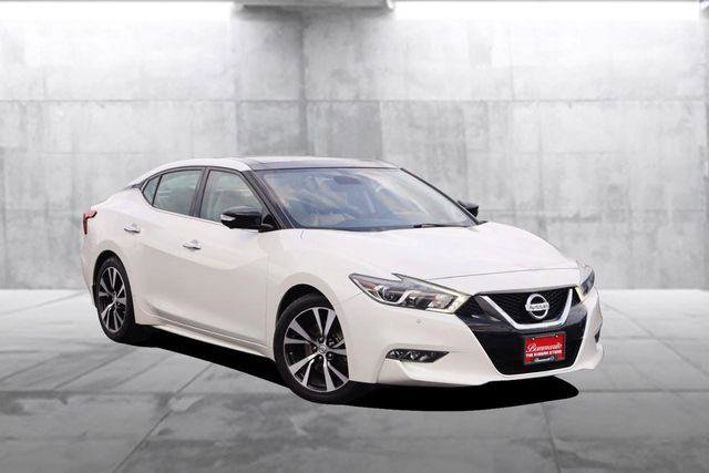 Used 2018 Nissan Maxima Platinum image 2