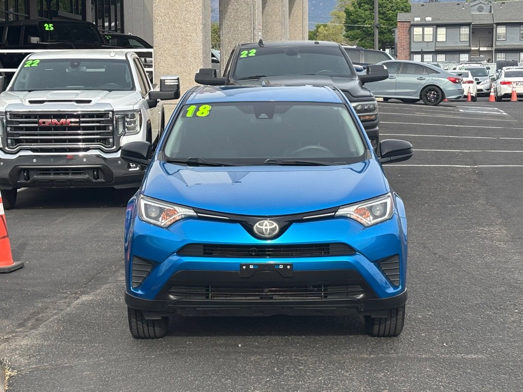 Used 2018 Toyota RAV4 LE w/ All Weather Liner Package image 38