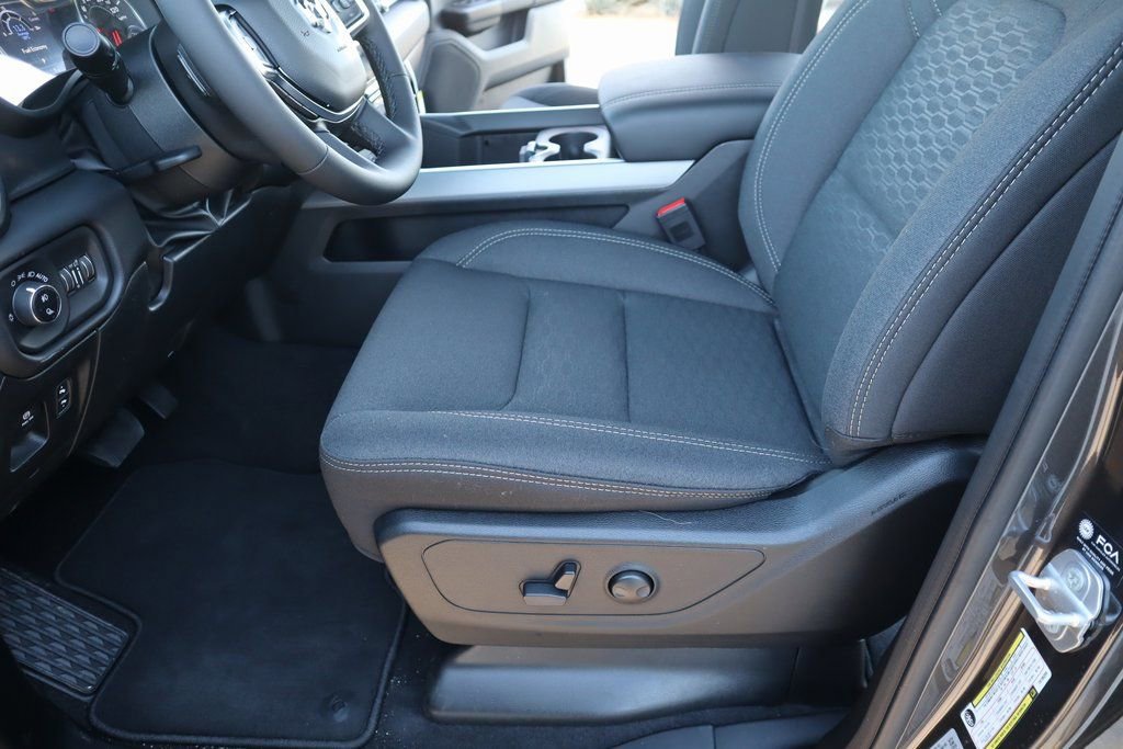 New 2026 RAM 1500 Lone Star AWD/4WD image 12