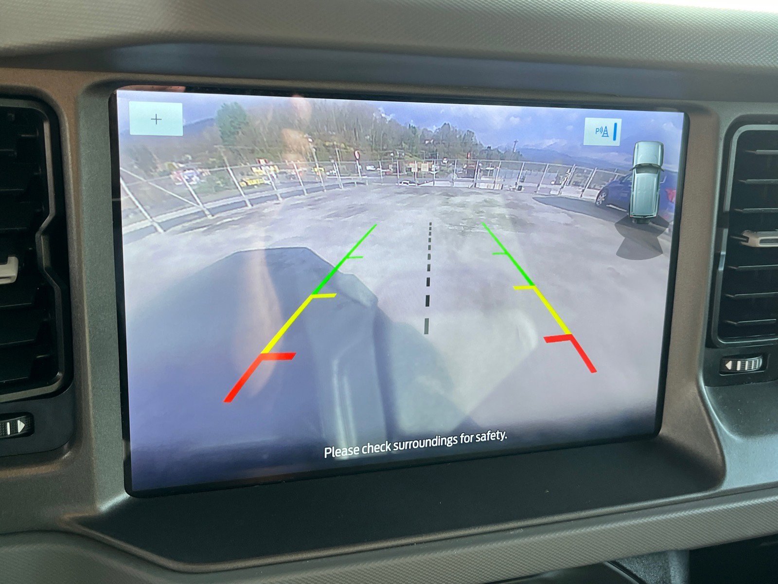 Used 2024 Ford Bronco Big Bend image 11