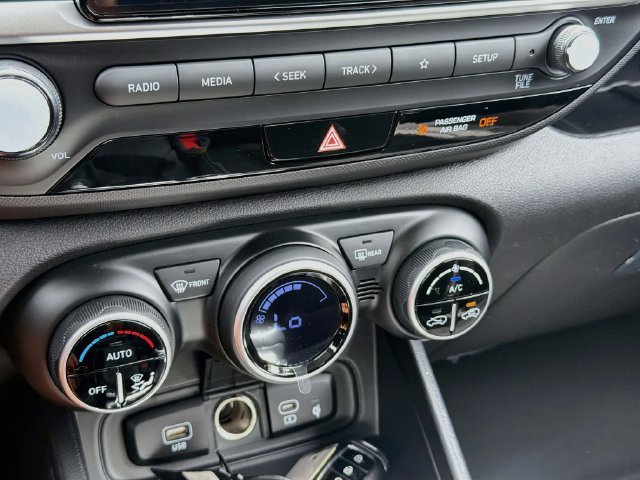 New 2026 Hyundai Venue SEL FWD image 15
