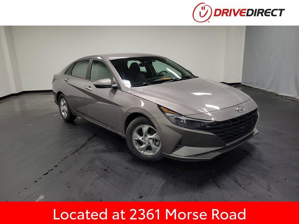 Used 2022 Hyundai Elantra SE