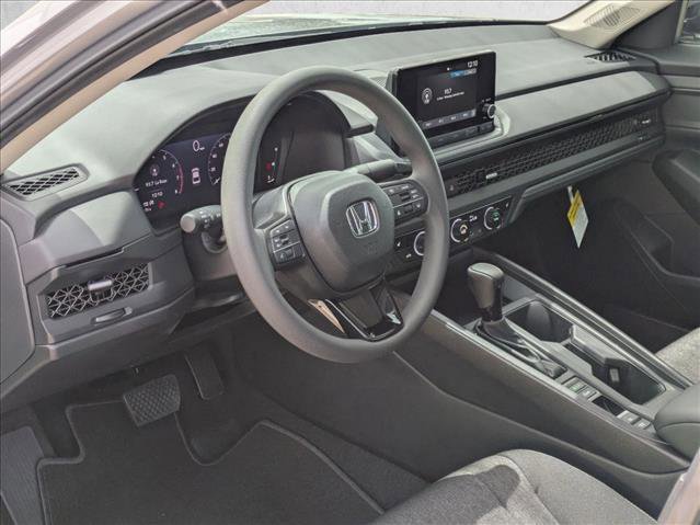 Certified 2025 Honda Accord SE image 10