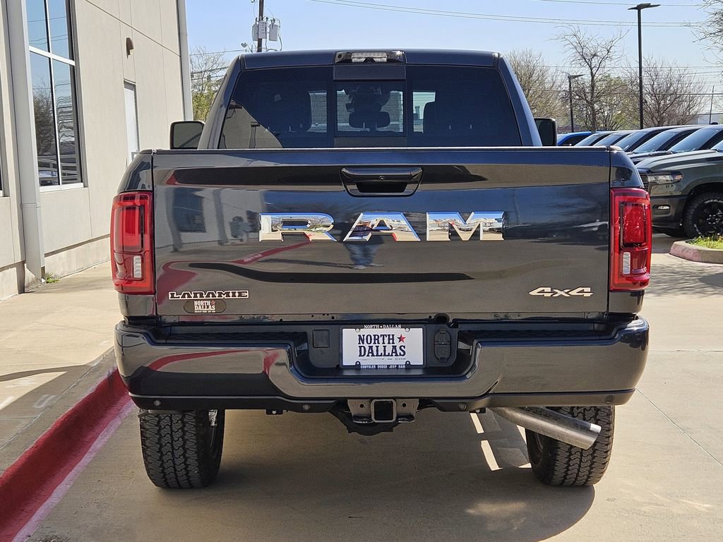 New 2026 RAM 2500 Laramie AWD/4WD image 4
