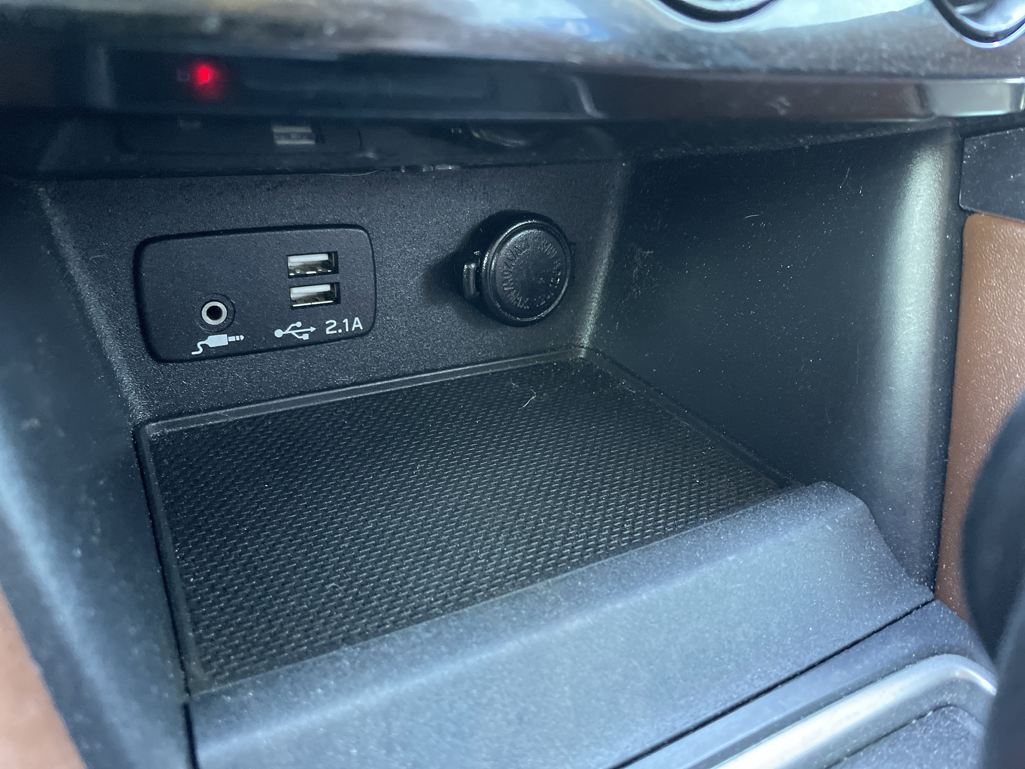 Certified 2022 Subaru Forester Touring w/ Popular Package #3 image 34