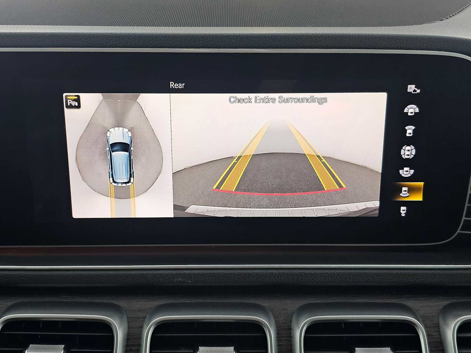 Used 2022 Mercedes-Benz GLE 350 w/ Premium Package image 27