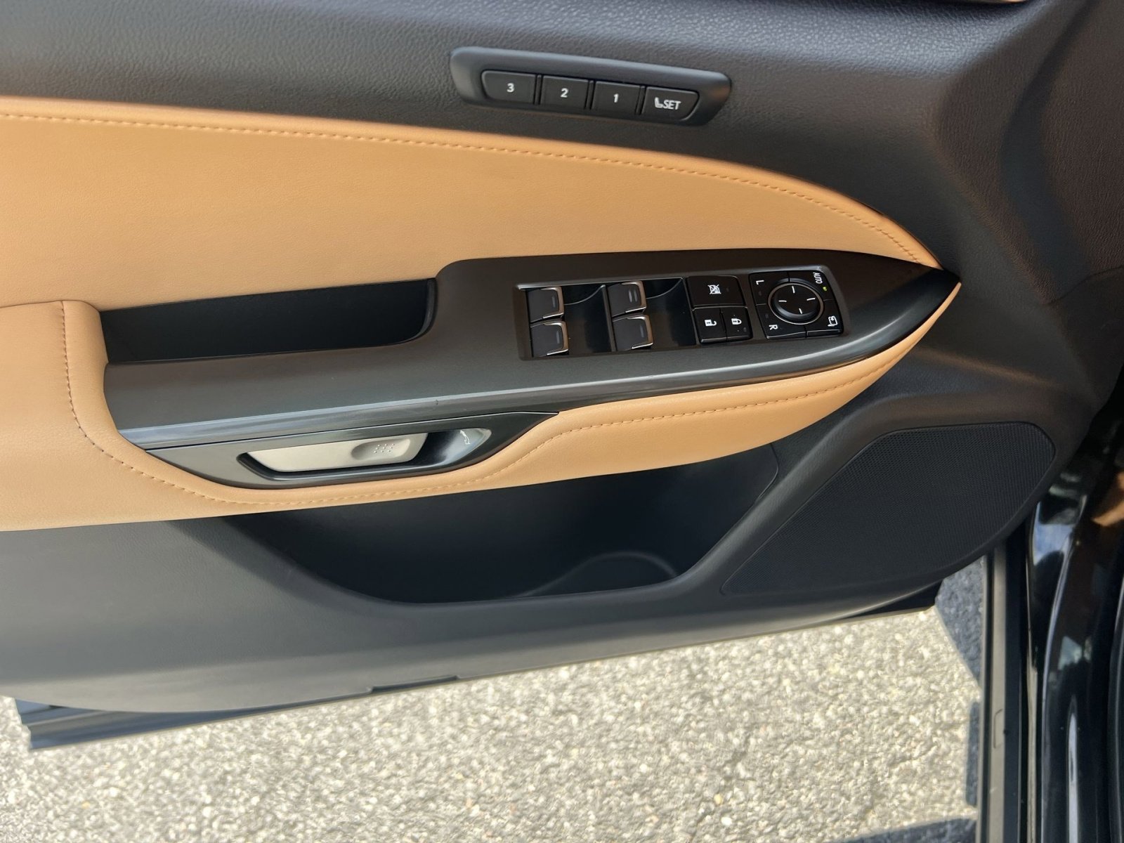 Used 2025 Lexus NX 350 AWD w/ Accessory Package (2T) image 23