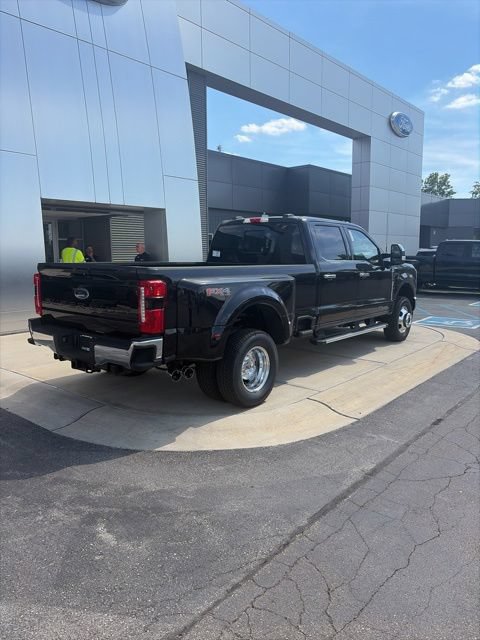 New 2026 Ford F350 Lariat w/ Chrome Package AWD/4WD image 6