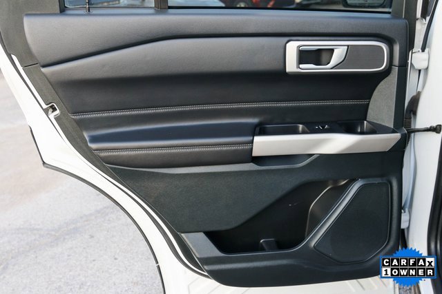 Used 2023 Ford Explorer XLT w/ Equipment Group 202A image 13