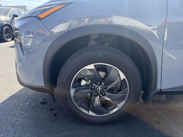 Certified 2026 Nissan Rogue SV image 10