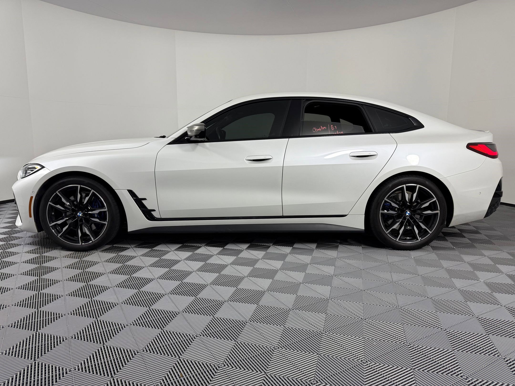 Used 2023 BMW M440i Gran Coupe image 2