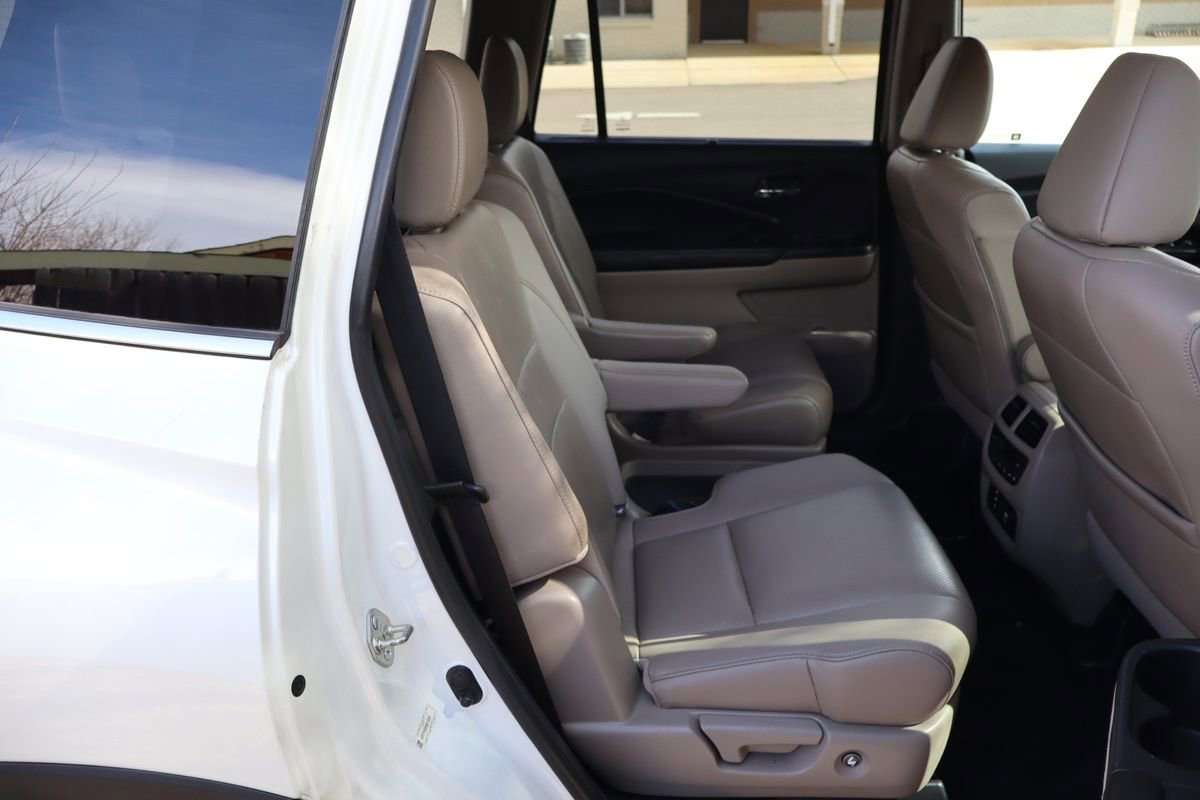 Used 2016 Honda Pilot Elite image 23