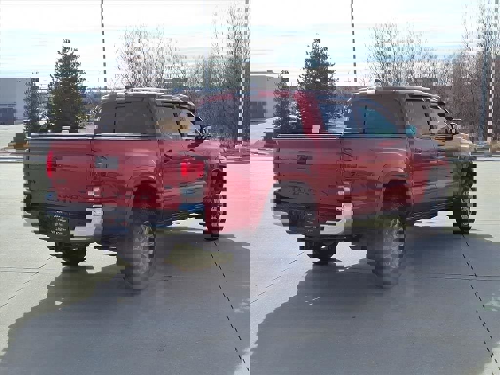 Used 2019 Toyota Tacoma SR5 image 7