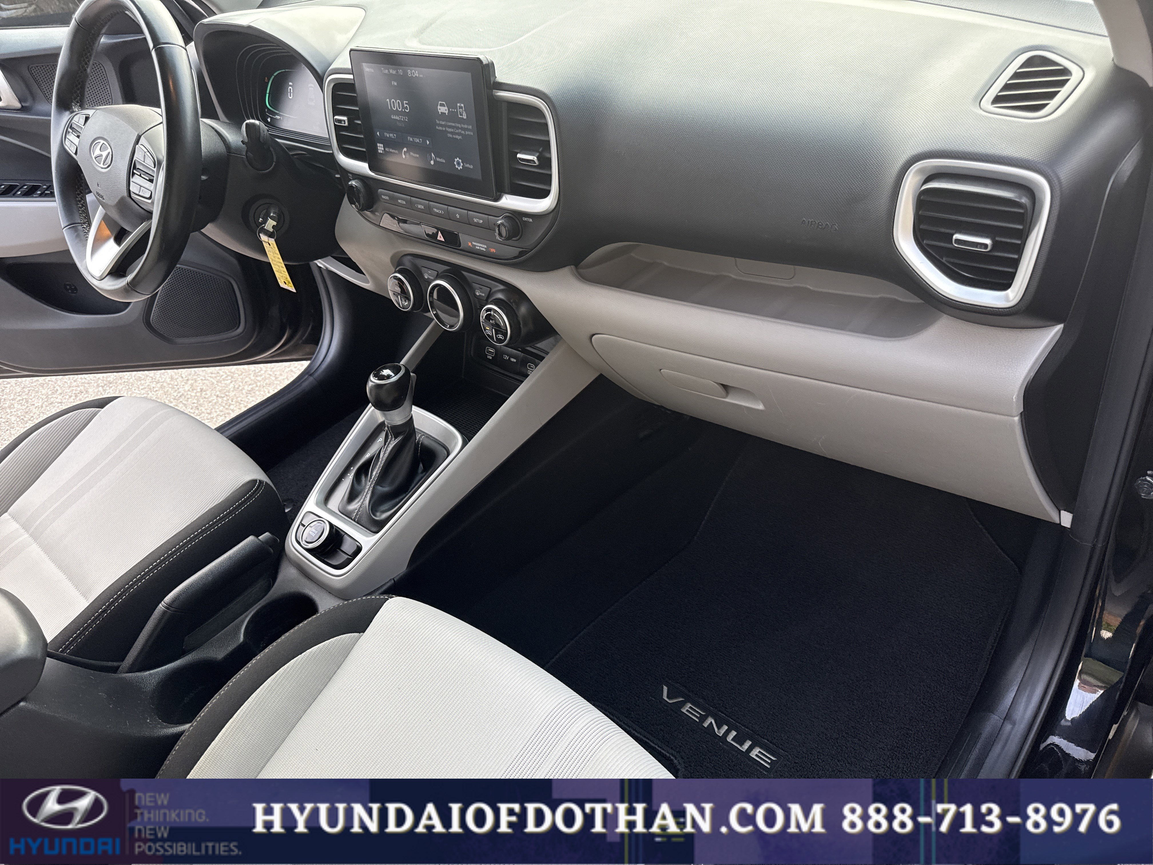 Certified 2023 Hyundai Venue SEL image 16