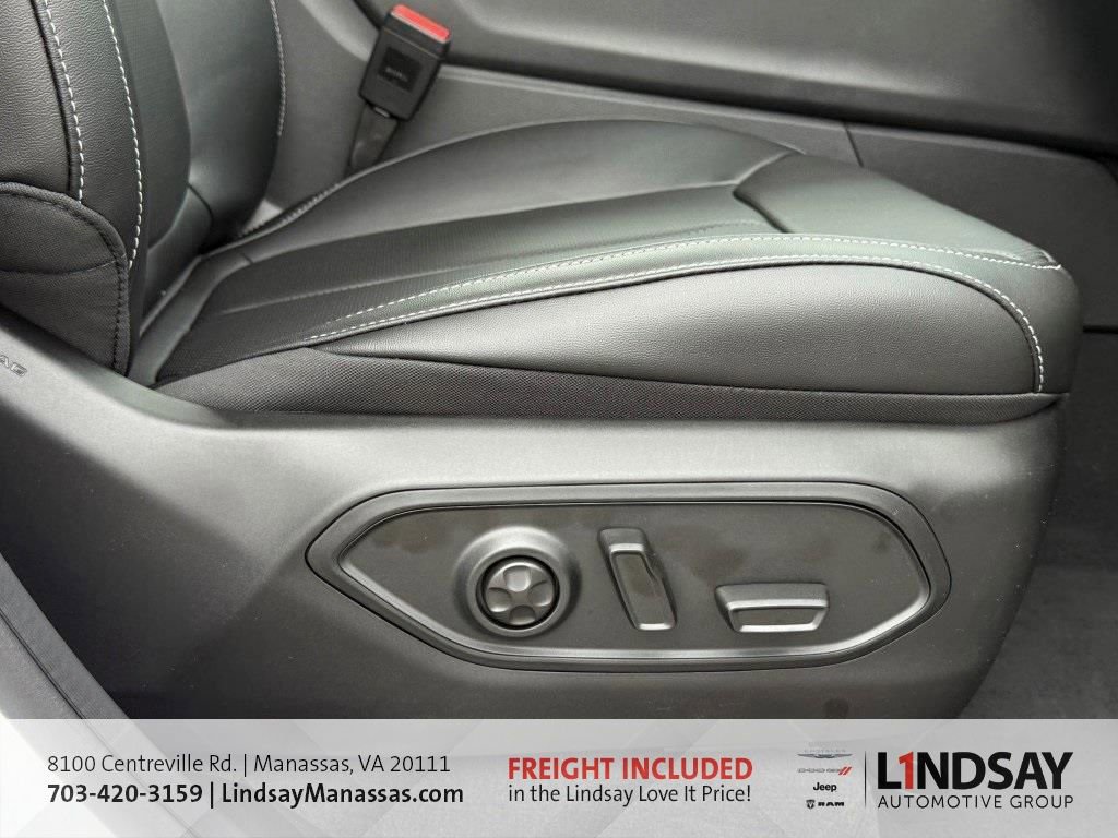 New 2025 Jeep Grand Cherokee L Limited w/ Luxury Tech Group II image 12