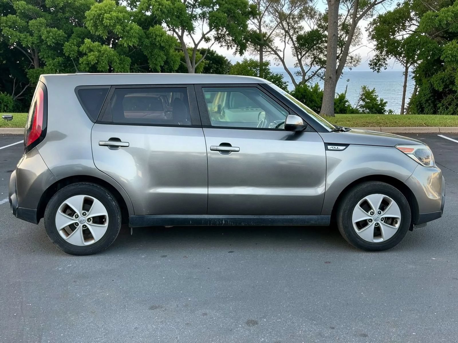 Used 2016 Kia Soul FWD image 6