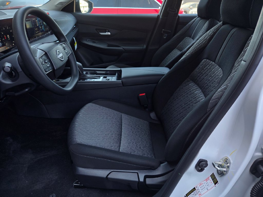 New 2027 Nissan Sentra SV w/ Floor Mat Package FWD image 7