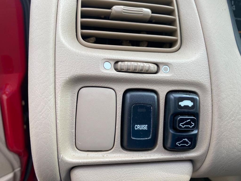 Used 1998 Honda Accord EX image 32